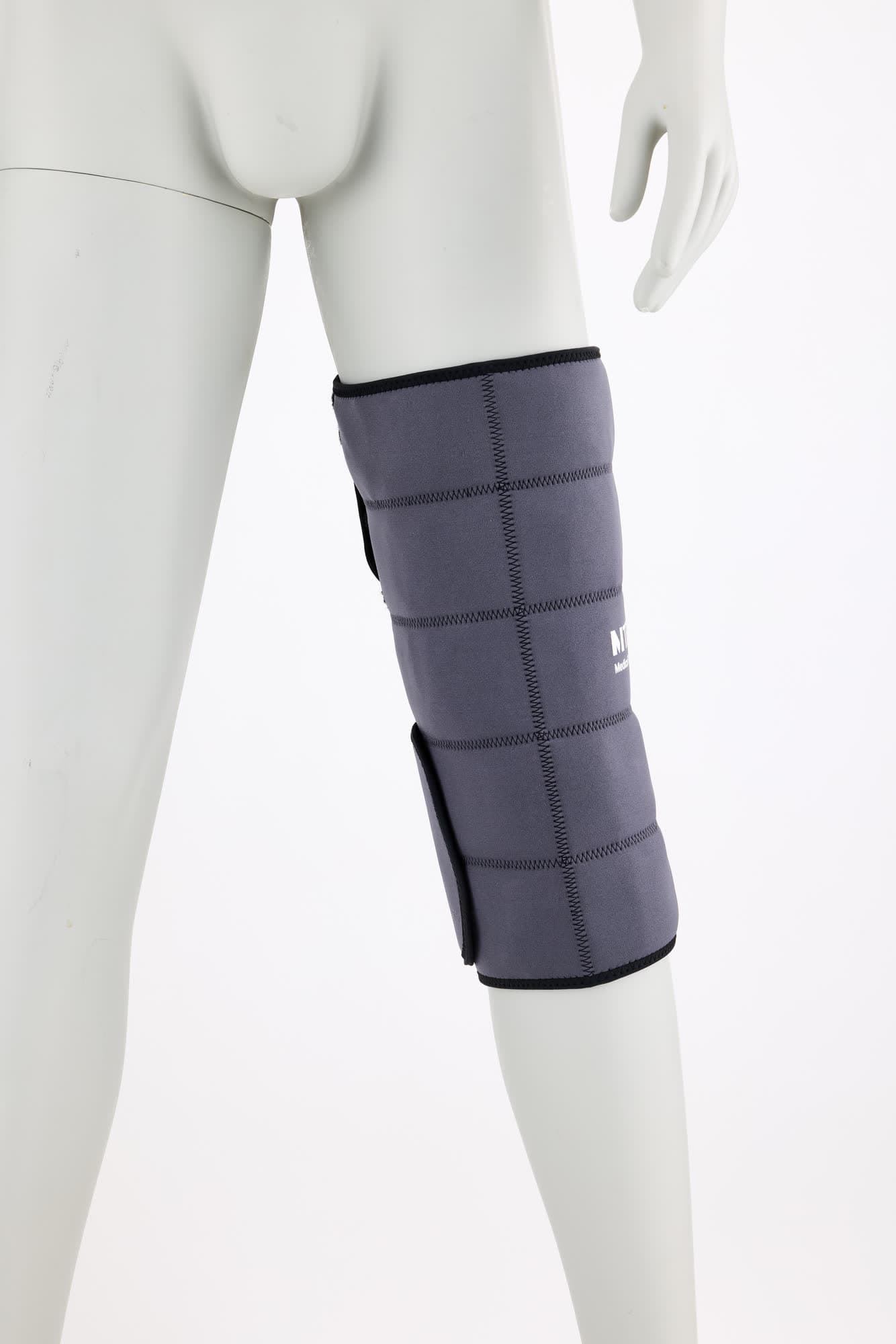 Knee pad product photo 1